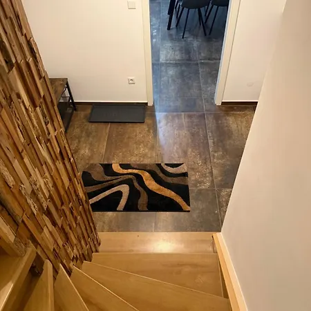 Deluxe Haus Apartment *
