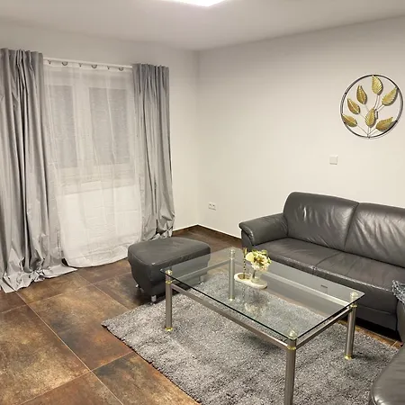 Deluxe Haus 아파트 카셀